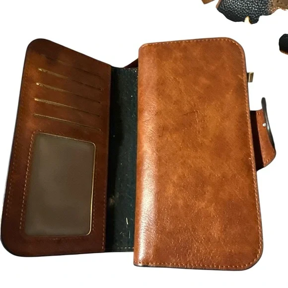 Cluci Trifold Vegan Leather RFID Protection Brown Wallet - Picture 2 of 6